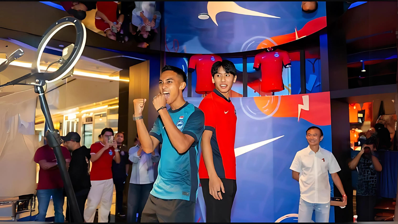 Singapore Teams Reveal New Kits for Lions and Lionesses